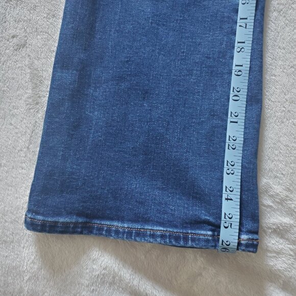 Madewell Mid Rise Kick Out Jeans Medium Indigo Wash size 32 - Picture 10 of 11